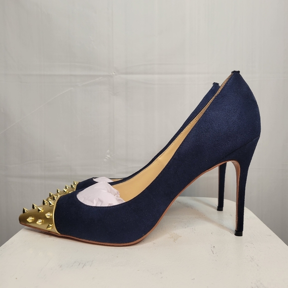 Navy Pumps with Gold Spike Tip 42 - Picture 2 of 4